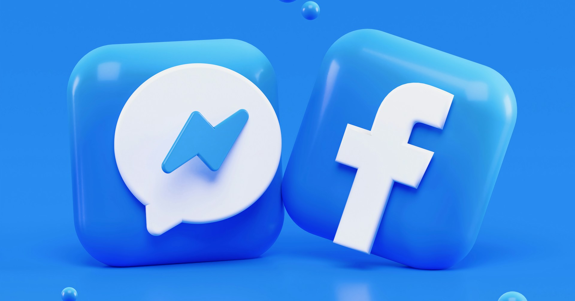 simboluri Facebook în reclame prin agenție Facebook Ads